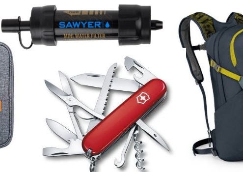 15 Awesome Travel Gifts for Men (That He Will Actually Use) 4