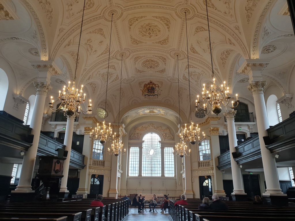 The 13 Most Magical Things to do at Christmas in London with Kids 11 The beautiful church of St Martin-in-the-Fields, London