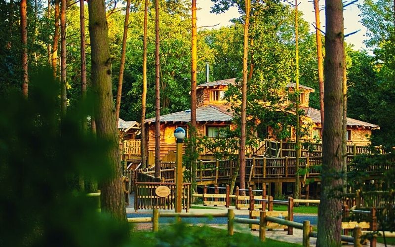 Center Parcs Elvedon treehouse