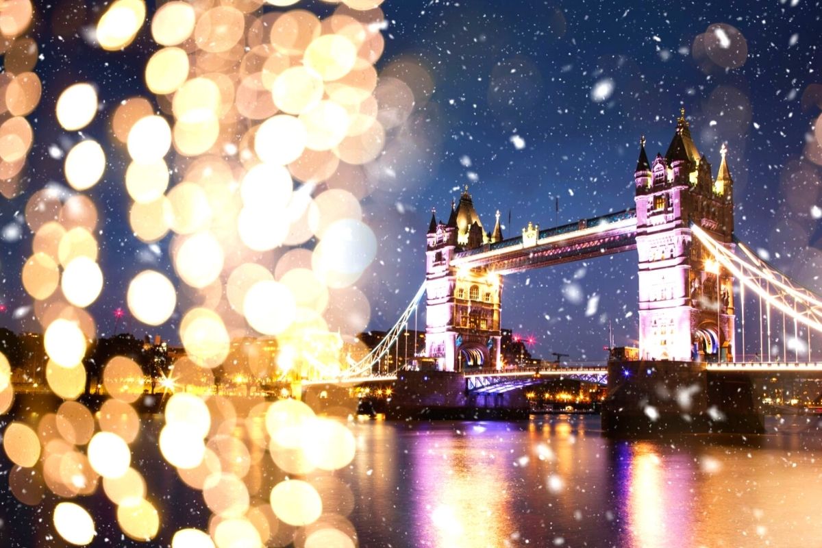 Tower Bridge o Vánocích