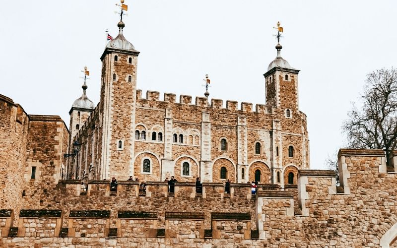 Double outer walls of the Tower of London