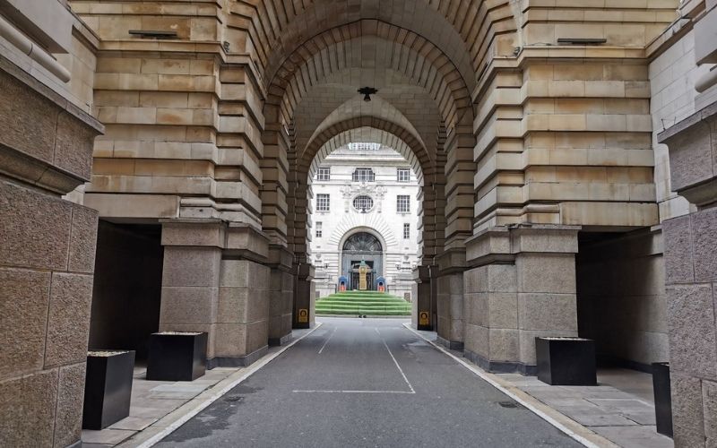 Entrance to the London Marriott Hotel County Hall