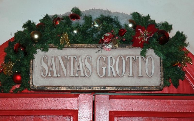 Santa's Grotto sign.