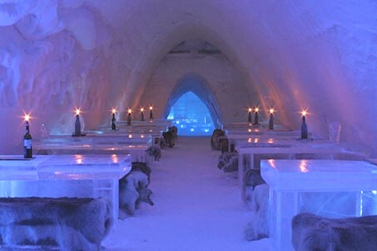 Restaurant at the Snow Village in Levi.