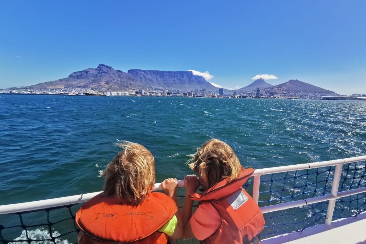 Views of Table Mountain from the Cape Town Harbour boat trip