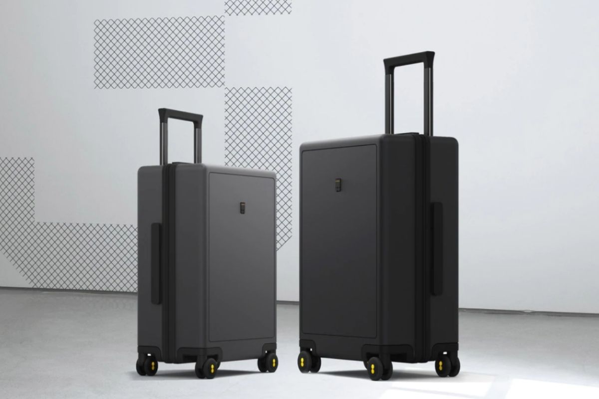 Level8 Luggage Review: Textured Luggage Set 20 & 28 (2023)