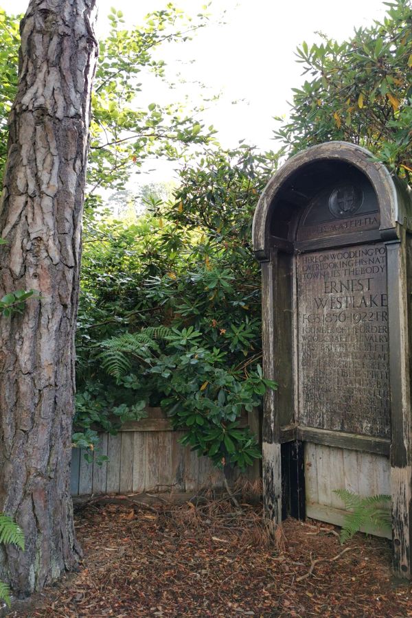 Memorial to Ernest Westlake, founder of the Order of Woodcraft Chivalry which then became Forest School Camps and then Sandy Balls Holiday Village.