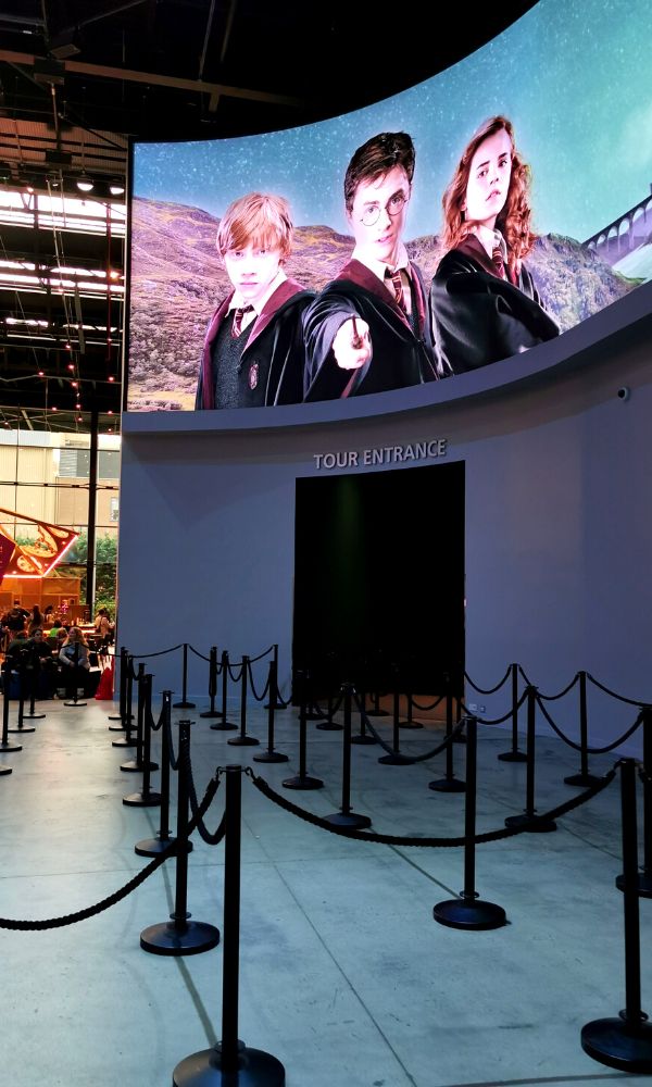 Empty queue outside the Harry Potter Studios Tour entrance.